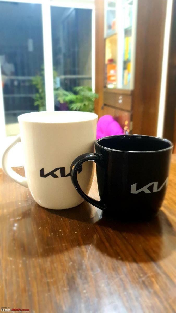 Coffee Mugs- Black & White
